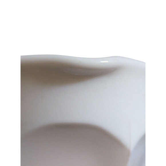 Milk Glass Tulip Parfait Sundae Water Goblet Stemware Vintage Vase Decor Table - Picture 3 of 6